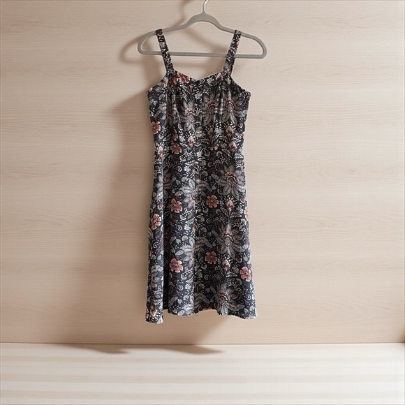 LOFT Dresses & Skirts - LOFT Floral Button-Front Sundress – Size 0